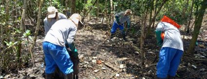 Iguá dá início às ações de limpeza no Complexo Lagunar de Jacarepaguá