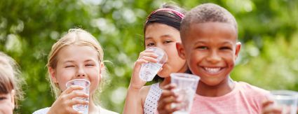 CRIANÇAS E SANEAMENTO: entenda a importância do saneamento para o desenvolvimento na fase infantil CRIANÇAS E SANEAMENTO: entenda a importância do saneamento para o desenvolvimento na fase infantil