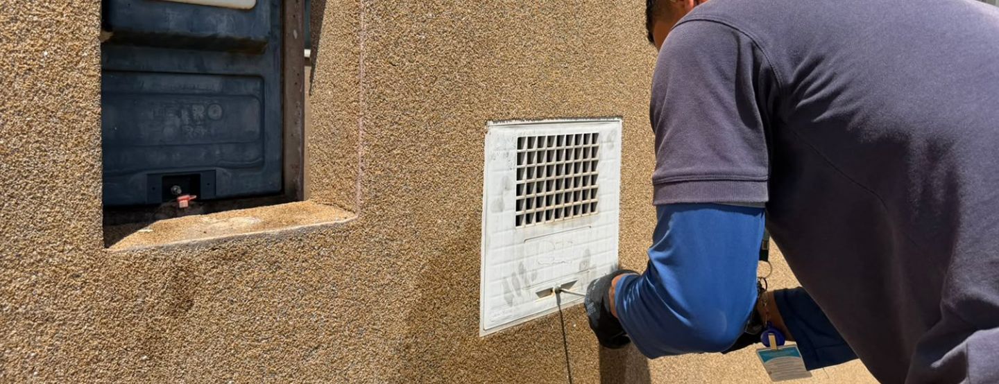 Caixa padrão de água: Sanessol destaca 5 vantagens da adequação do hidrômetro