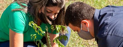 Andradina comemora Dia Mundial da Água com plantio de árvores Andradina comemora Dia Mundial da Água com plantio de árvores