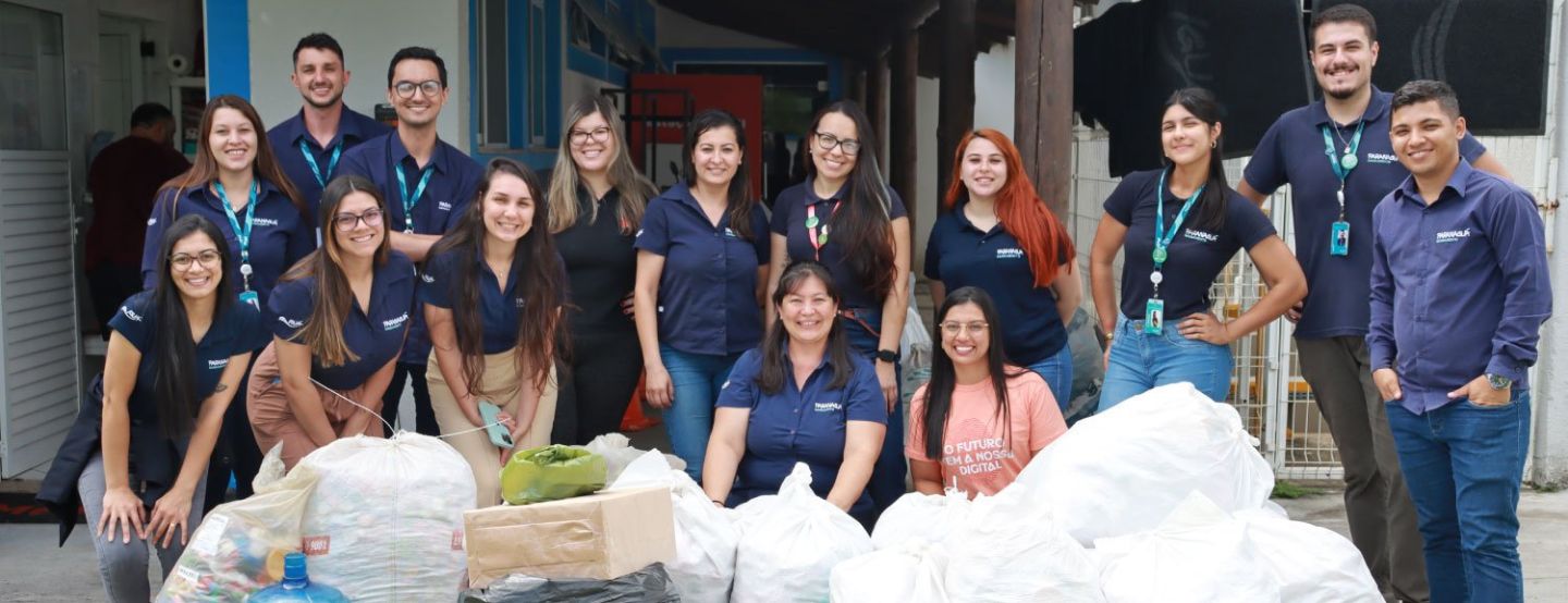 Paranaguá Saneamento arrecada uma tonelada de tampinhas plásticas em campanha solidária Paranaguá Saneamento arrecada uma tonelada de tampinhas plásticas em campanha solidária