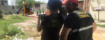 Após perícia, duas residências são flagradas com ligações clandestinas de água Após perícia, duas residências são flagradas com ligações clandestinas de água