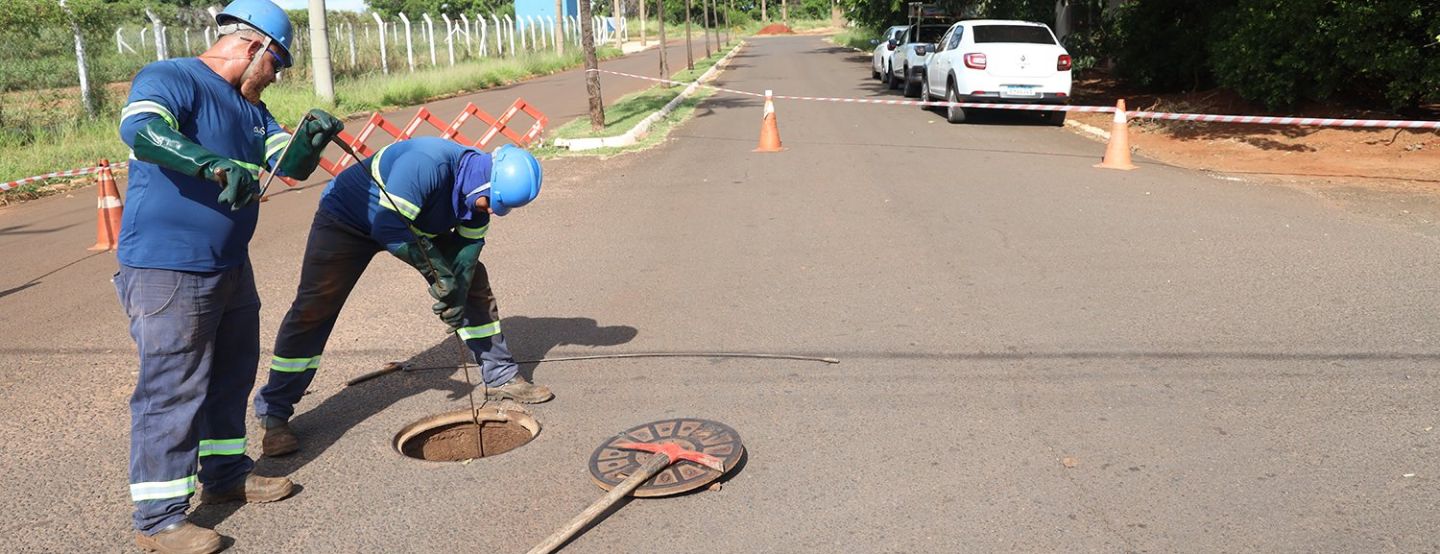 Águas Castilho abre vaga para encanador