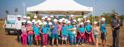 Águas Castilho realiza plantio em comemoração ao Dia da Árvore Águas Castilho realiza plantio em comemoração ao Dia da Árvore