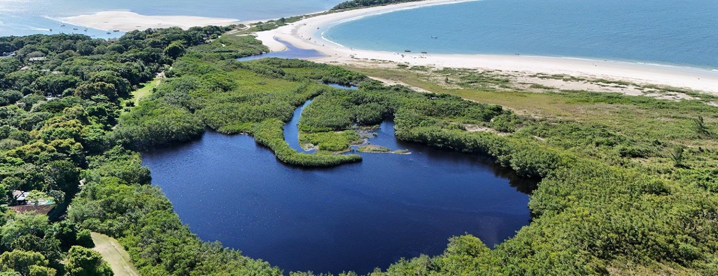 Ações pré-obras de esgoto começam na Ilha do Mel (PR) Ações pré-obras de esgoto começam na Ilha do Mel (PR)