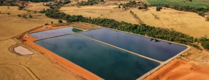 Águas Andradina realiza trabalho preventivo em lagoas de tratamento de esgoto Águas Andradina realiza trabalho preventivo em lagoas de tratamento de esgoto