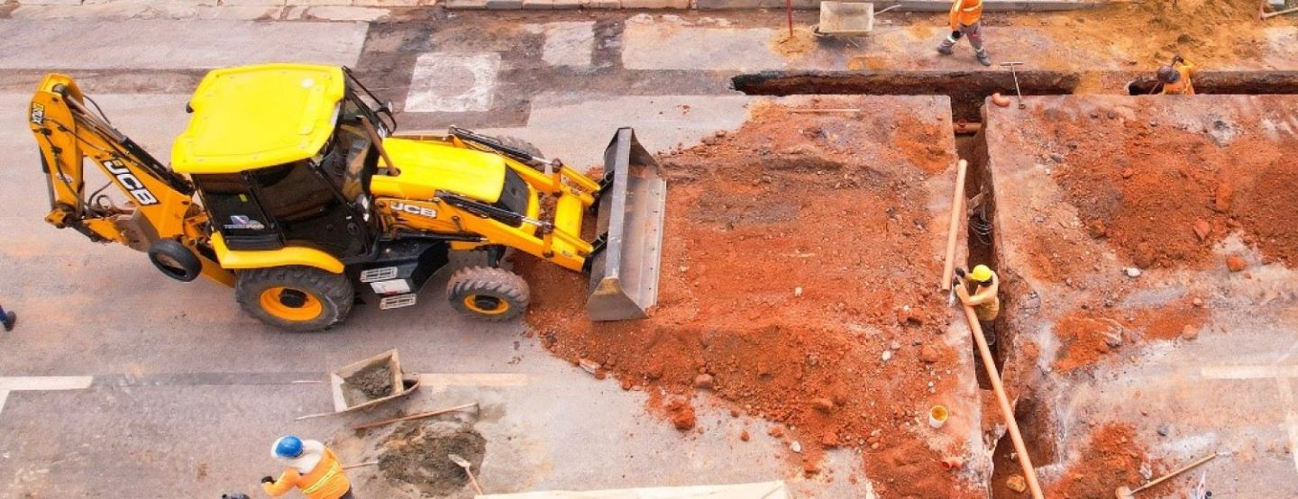 Água de chuva e esgoto não se misturam Água de chuva e esgoto não se misturam