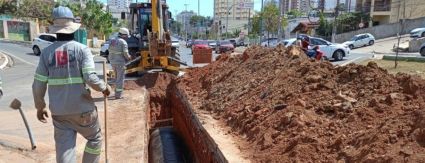 Águas Cuiabá inicia obras de drenagem nas Avenidas Isaac Póvoas e Dom Bosco Águas Cuiabá inicia obras de drenagem nas Avenidas Isaac Póvoas e Dom Bosco